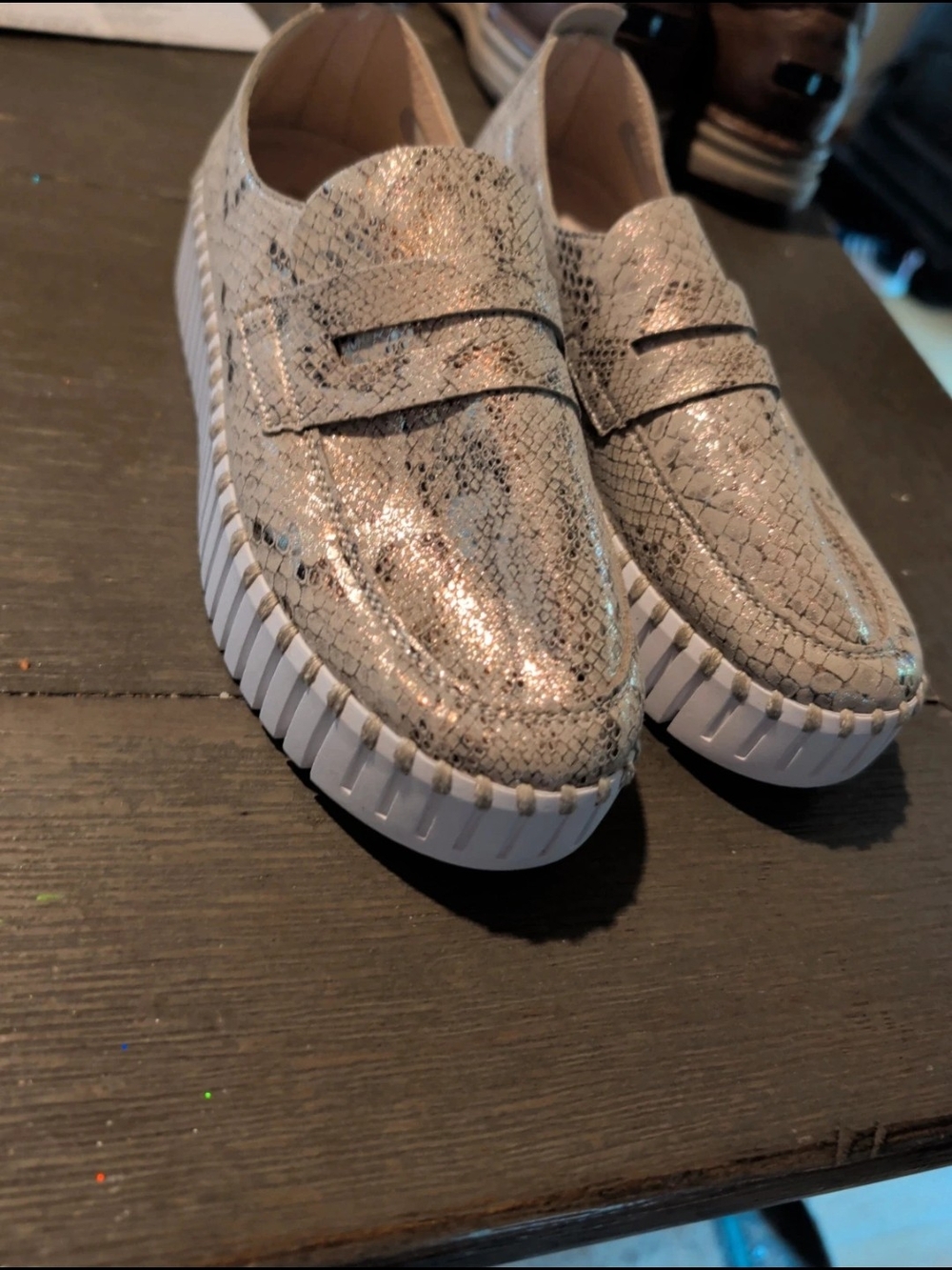 Ilse Jacobsen light beige snake-print slip-on loafer ($100+)